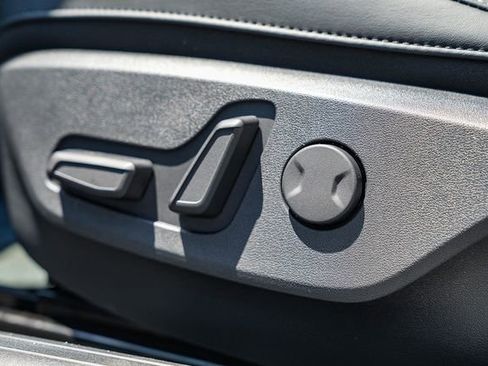 New 2025 Kia EV6 Wind image 22