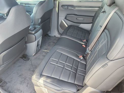 New 2026 Kia EV9 Land w/ Nightfall Edition Package image 11