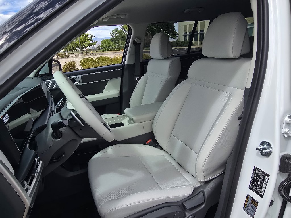 New 2026 Hyundai Santa Fe SE AWD/4WD image 14