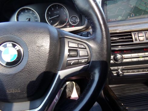 Used 2016 BMW X5 xDrive50i w/ Dynamic Handling Package image 46