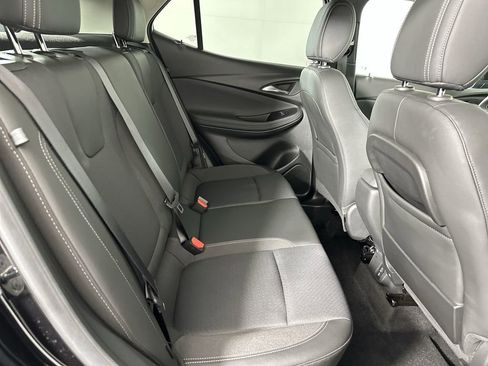 Used 2023 Buick Encore GX Preferred w/ Cold Weather Comfort Package FWD image 28