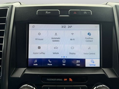 Used 2019 Ford F150 XLT w/ Equipment Group 302A Luxury AWD/4WD image 29