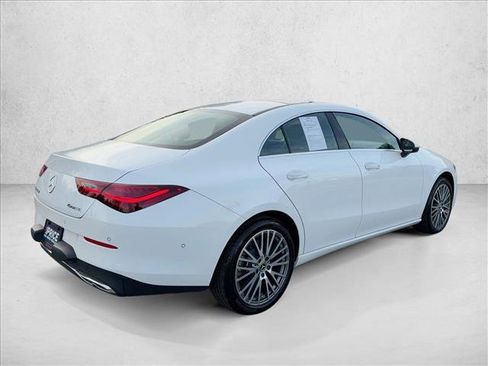 Used 2025 Mercedes-Benz CLA 250 4MATIC image 5