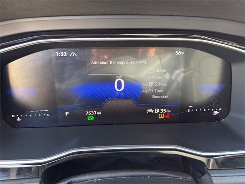 Used 2024 Volkswagen Jetta SE image 15