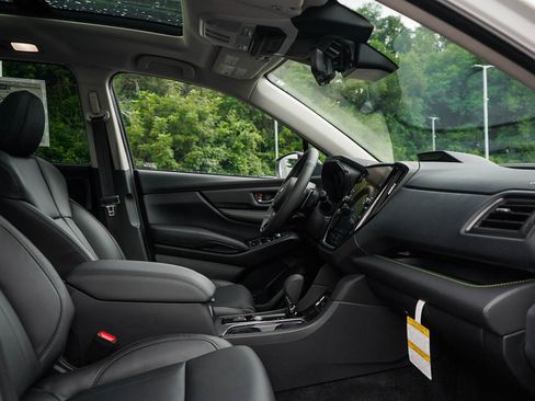 New 2025 Subaru Ascent Bronze Edition w/ Popular Package #2 image 10