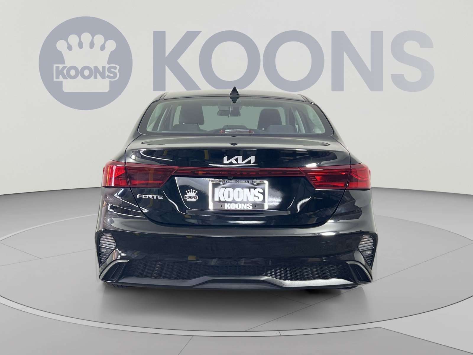 Used 2023 Kia Forte LXS FWD image 5