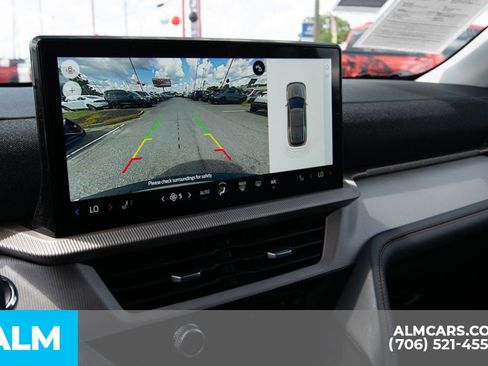 Used 2025 Ford Explorer Active image 24