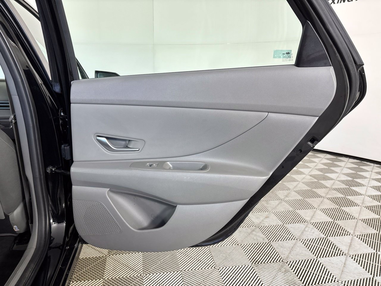 Used 2025 Hyundai Elantra Sport FWD image 26