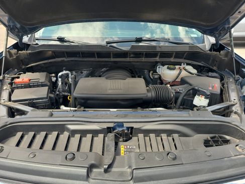 Used 2024 Chevrolet Silverado 1500 LT RWD image 32