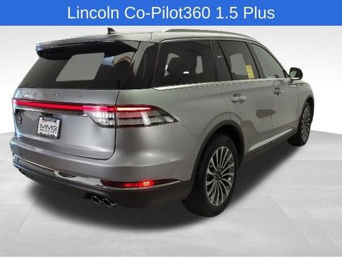 Used 2024 Lincoln Aviator Reserve w/ Equipment Group 201A AWD/4WD image 7