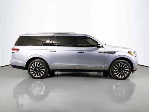 Used 2023 Lincoln Navigator L Black Label image 4