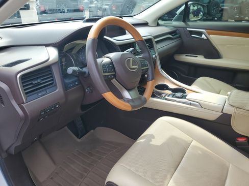 Used 2019 Lexus RX 450h AWD w/ Navigation Package image 10