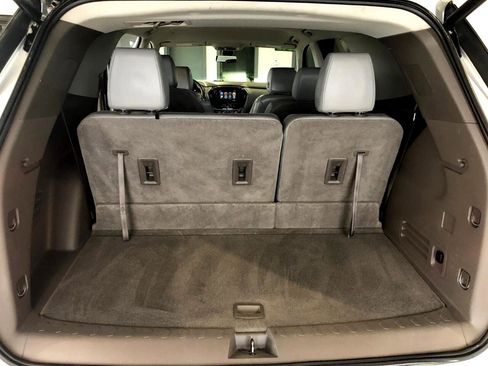 Used 2019 Chevrolet Traverse Premier image 11