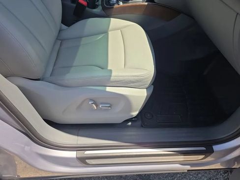 Used 2016 Audi Q5 2.0T Premium Plus w/ Technology Package AWD/4WD image 10
