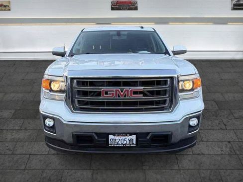 Used 2015 GMC Sierra 1500 SLE w/ SLE Value Package RWD image 2
