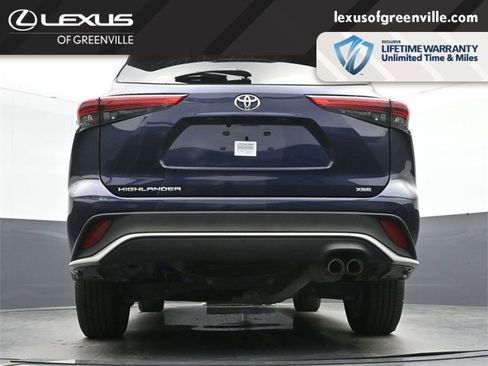 Used 2022 Toyota Highlander XSE image 39