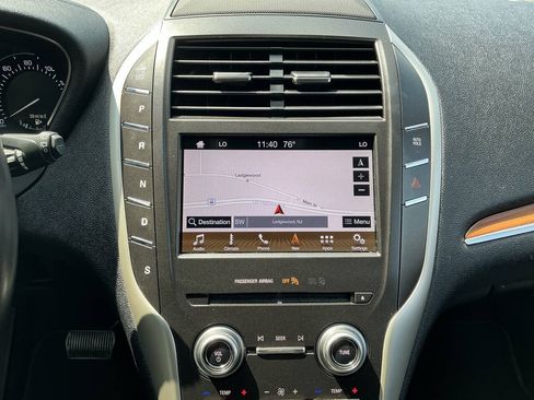 Used 2019 Lincoln MKC Select w/ Select Plus Package AWD/4WD image 23