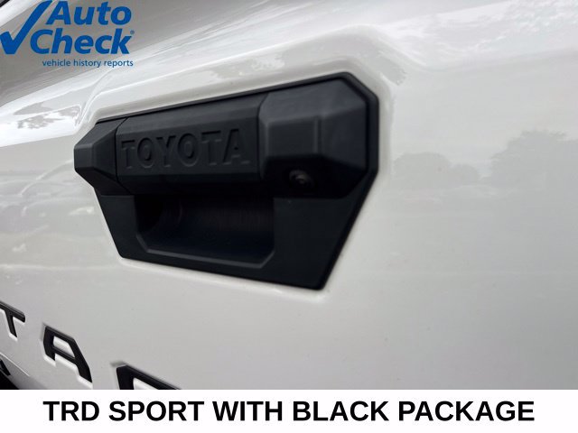 Used 2024 Toyota Tacoma TRD Sport w/ TRD Sport Upgrade Package AWD/4WD image 17