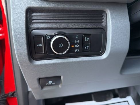 Used 2024 Ford F350 XLT w/ FX4 Off-Road Package image 16