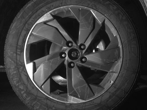 Used 2025 Nissan Rogue SV FWD image 13