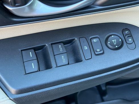 Used 2018 Honda CR-V EX-L image 15