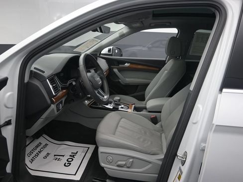 Used 2023 Audi Q5 2.0T Premium Plus AWD/4WD image 10