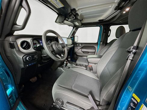 Used 2024 Jeep Wrangler Sport S w/ Convenience Group image 12