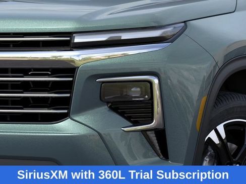 New 2027 Chevrolet Traverse LT w/ Sun and Wheel Package AWD/4WD image 11