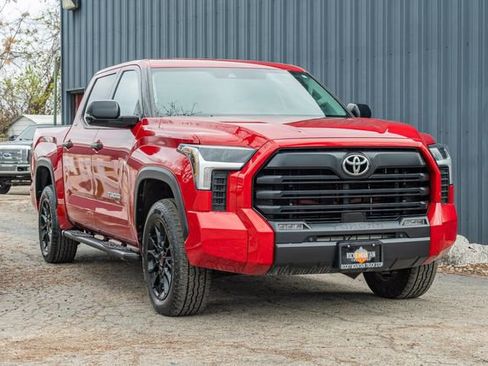 Used 2022 Toyota Tundra SR5 image 8