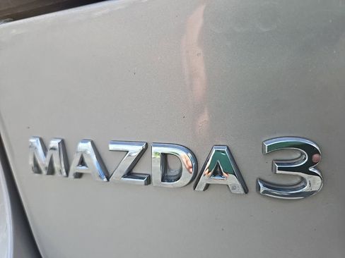 Used 2024 MAZDA MAZDA3 s FWD image 5