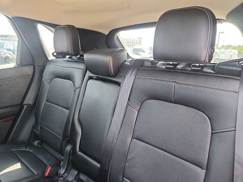 Used 2020 Ford Escape Titanium AWD/4WD image 25