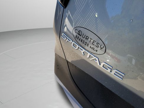 Certified 2024 Kia Sportage LX FWD image 31