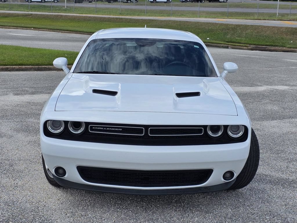 Used 2016 Dodge Challenger SXT Plus RWD image 2