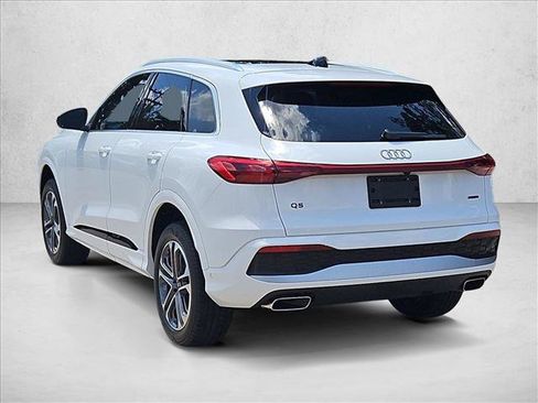Used 2026 Audi Q5 Premium AWD/4WD image 8