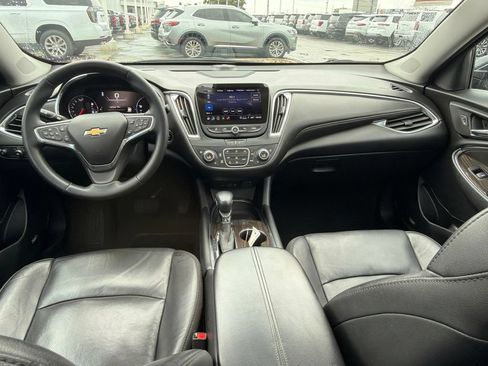 Used 2024 Chevrolet Malibu LT FWD image 14