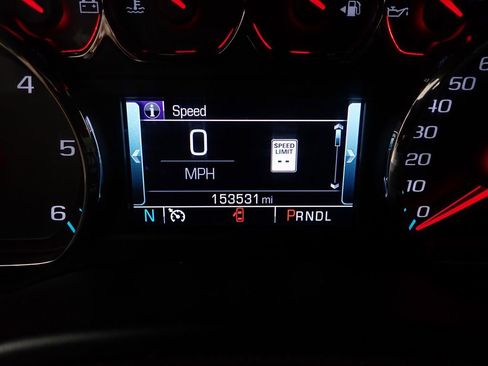 Used 2018 Chevrolet Suburban LT w/ LT Signature Package AWD/4WD image 48