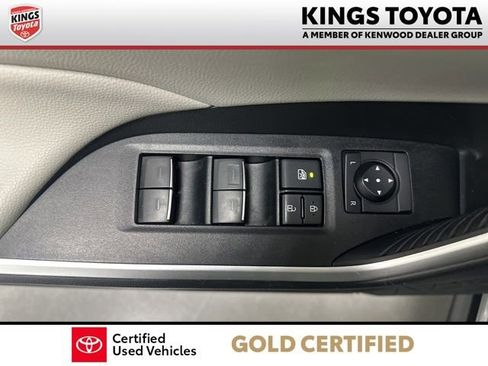 Certified 2022 Toyota RAV4 XLE w/ Convenience Package image 11
