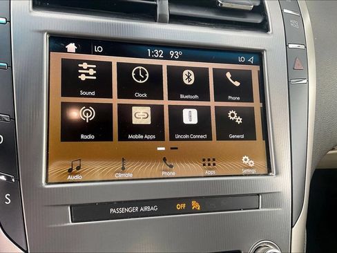 Used 2019 Lincoln MKZ Premiere FWD image 34