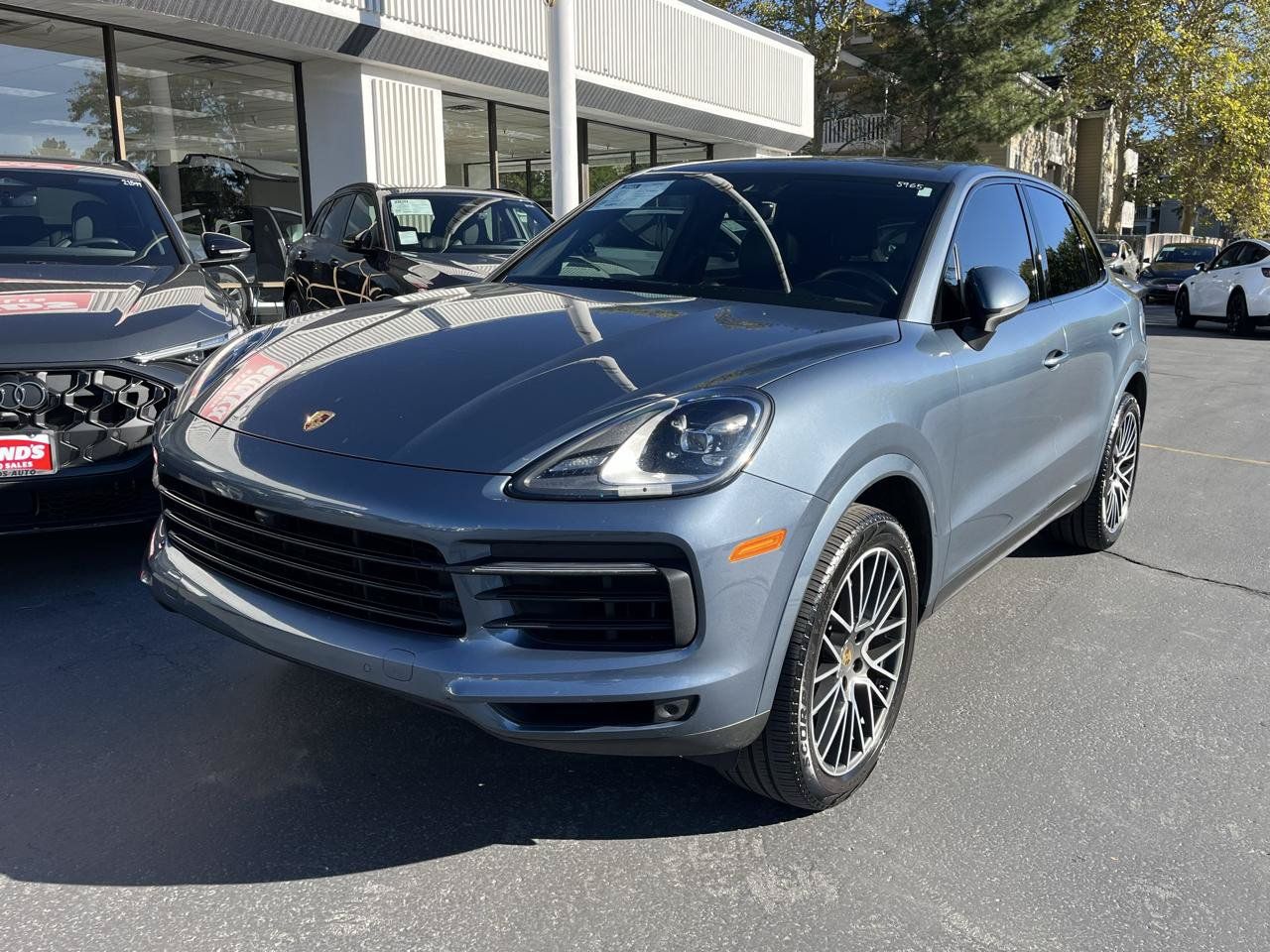 Used 2020 Porsche Cayenne AWD/4WD image 18