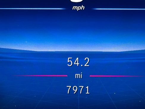 Certified 2025 Mercedes-Benz GLC 300 4MATIC image 6