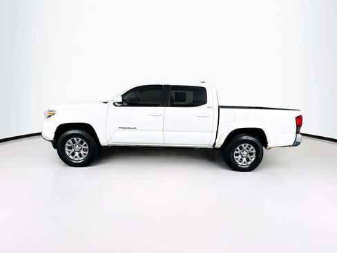 Used 2018 Toyota Tacoma SR5 image 6