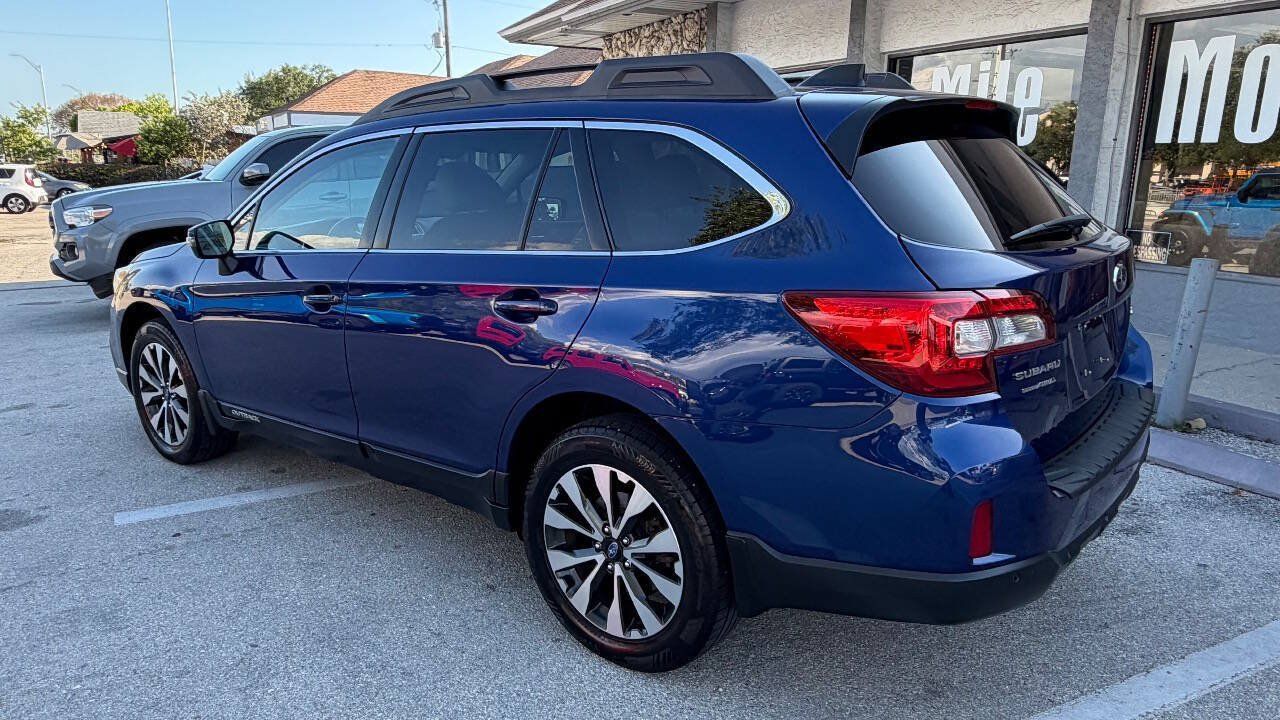 Used 2017 Subaru Outback 2.5i Limited AWD/4WD image 7