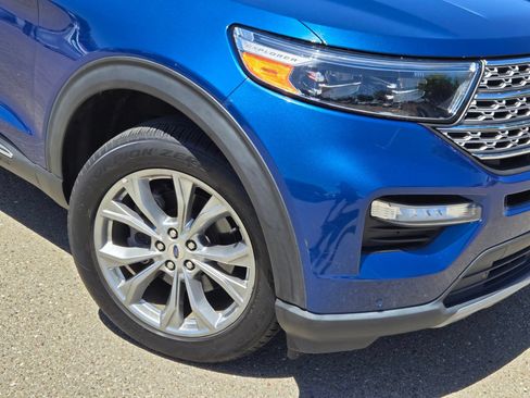 Used 2023 Ford Explorer Limited RWD image 9