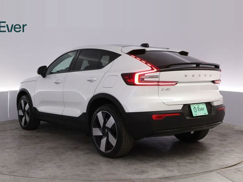 Used 2023 Volvo C40 P8 Recharge Ultimate AWD/4WD image 17