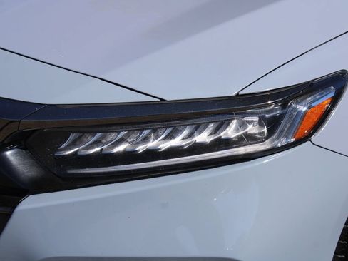 Used 2021 Honda Accord Sport Special Edition image 11