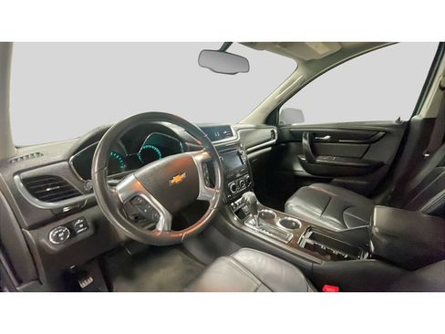 Used 2015 Chevrolet Traverse LT FWD image 11