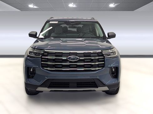 New 2026 Ford Explorer Active w/ Active Comfort Package image 5