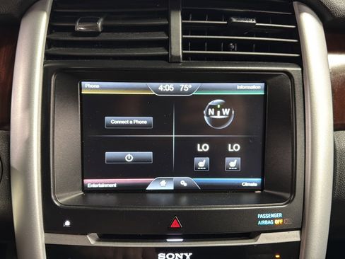 Used 2014 Ford Edge Limited image 26