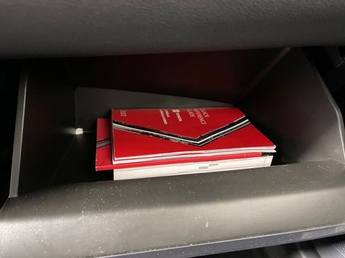 Certified 2022 Toyota Corolla LE w/ Carpet Mat Package (TMS) image 25