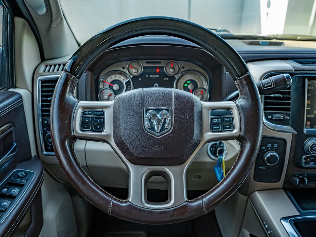 Used 2015 RAM 2500 Longhorn w/ Convenience Group AWD/4WD image 15
